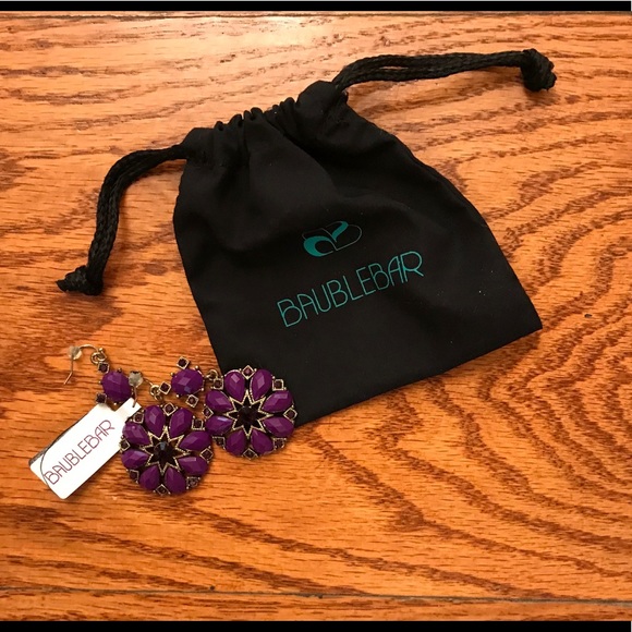 BaubleBar Regal Earrings - Picture 1 of 6